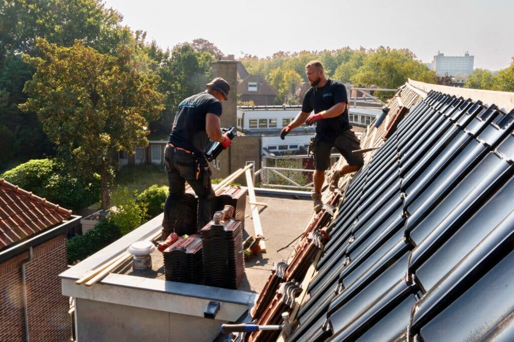 dakcompany aan het werk in heemstede